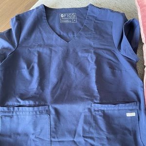 Figs Scrub Top